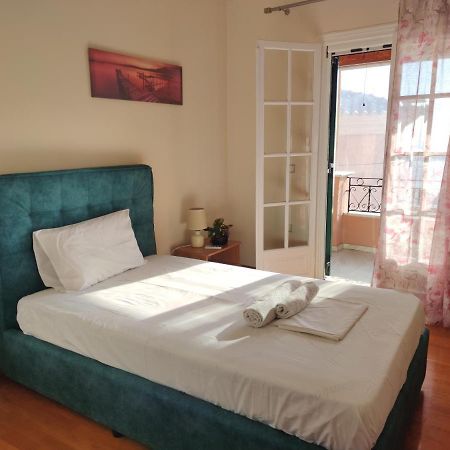 San Vlassis Area Apartment Lákones 外观 照片