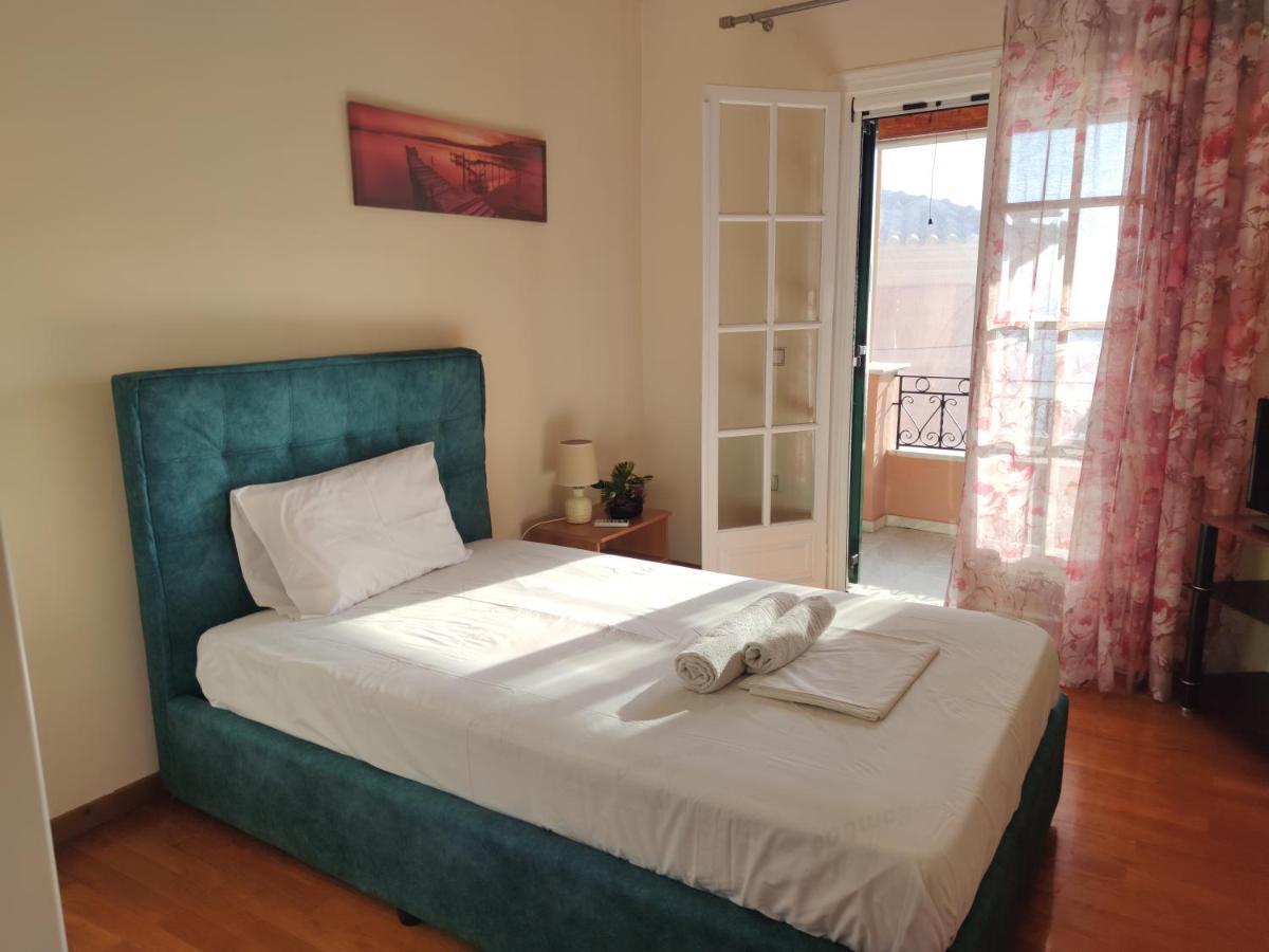 San Vlassis Area Apartment Lákones 外观 照片